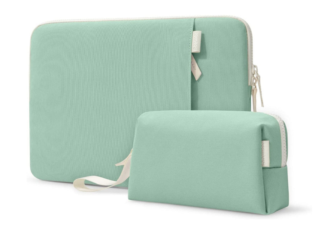 Buy Tomtoc TheHer-A23 Jelly Laptop Sleeve Kit for 13-inch Laptops in Qatar Buy Tomtoc TheHer-A23 Jelly Laptop Sleeve Kit for 13-inch Laptops in Qatar